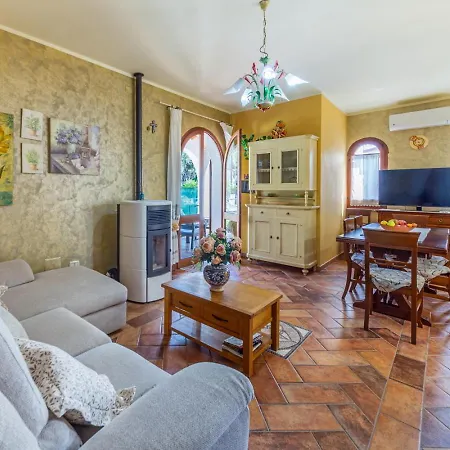 A Santa Margherita Di Pula - 100m From The Sea - Private Garden 500mq - Wifi Vila Fox E Sali-monte Agumu