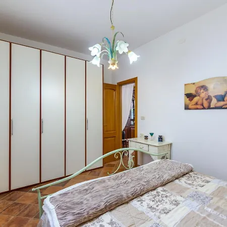300m From The Sea With Garden 500mq - Wifi - Parking -ac Fox E Sali-monte Agumu