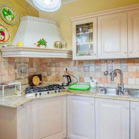 300m From The Sea With Garden 500mq - Wifi - Parking -ac *